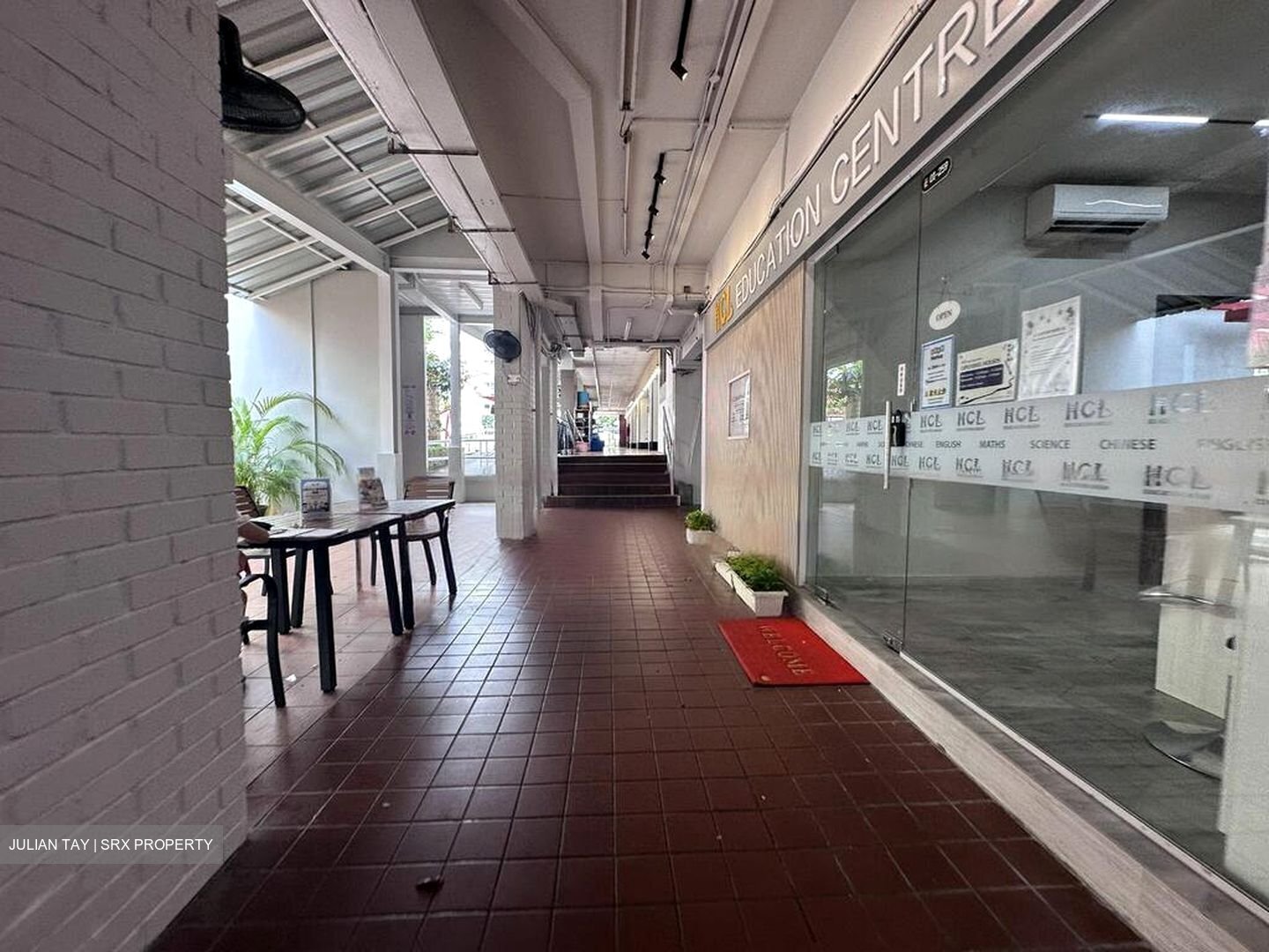 Hougang Street 21 (D19), Shop House #457366951